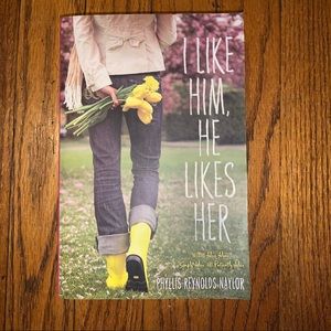 📚 5/$10 I like him, he likes her book